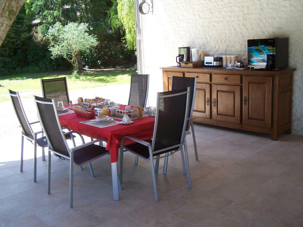 Chez Jousseaume Chambre D'Hotes Et Gites Saint-Ciers-Champagne المظهر الخارجي الصورة